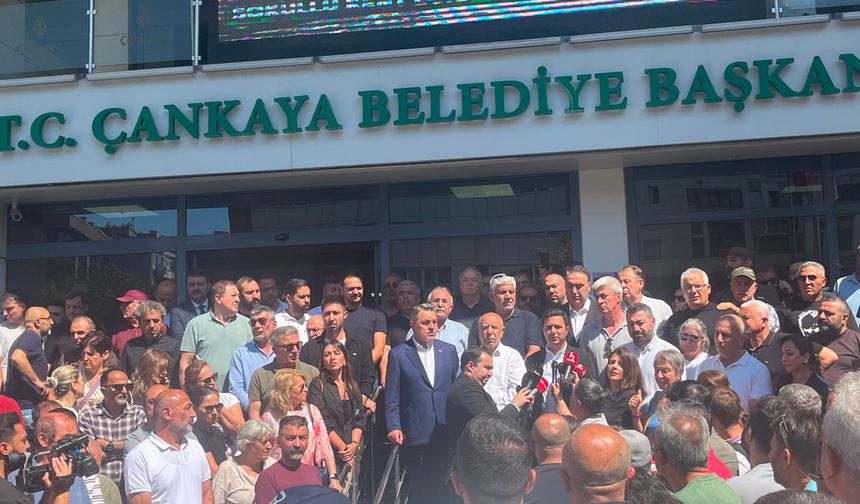 Çankaya Belediyesi Önünde Destek Bekleyişi!
