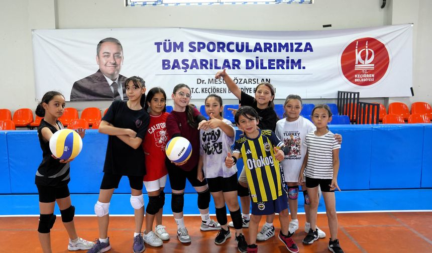 Keçiören'de Yaz Spor Okullarına yoğun ilgi: 5 bin 500 öğrenci ücretsiz eğitim alıyor