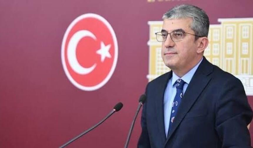 Gökhan Günaydın: Kimsenin peşinden gitmiyoruz, barışın ve demokrasinin peşindeyiz