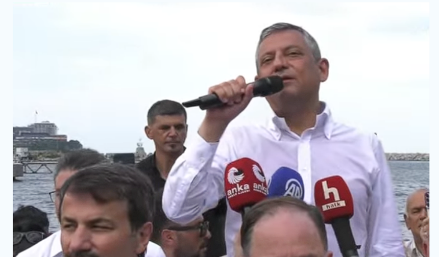 Özgür Özel: Gemiyi limana değil, iktidara taşıyacağız