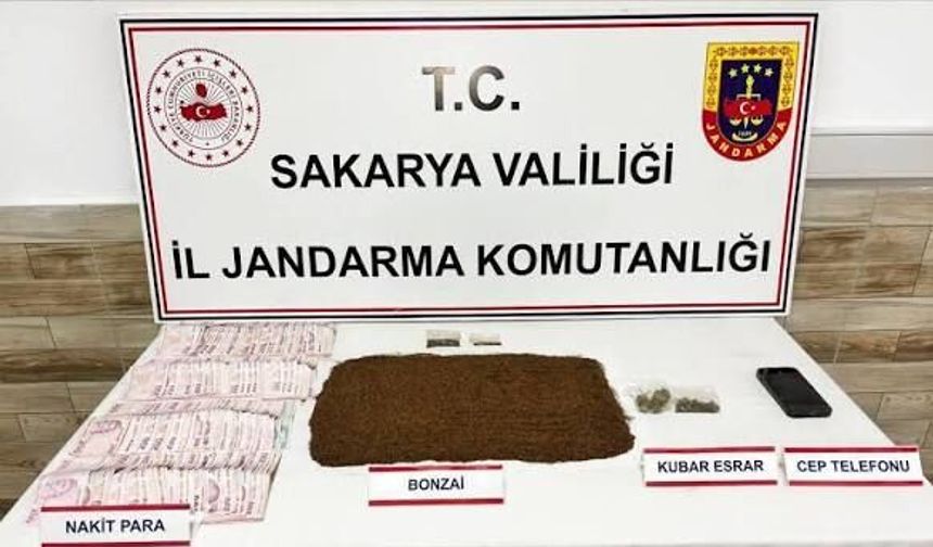 Karasu'da Uyuşturucu Operasyonu: 7 Şüpheli Tutuklandı
