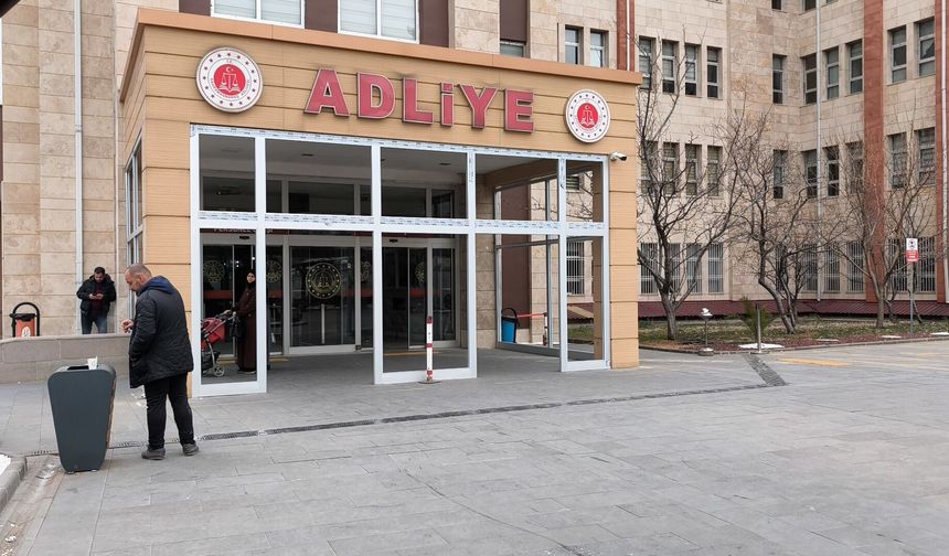 42 kişinin öldüğü sitenin müteahhidi tahliye edildi