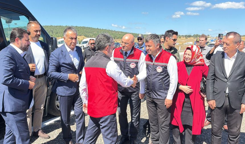 Bakan Yumaklı: Buğday ve arpada 140 milyon tonla tüm zamanların rekoru kırılacak