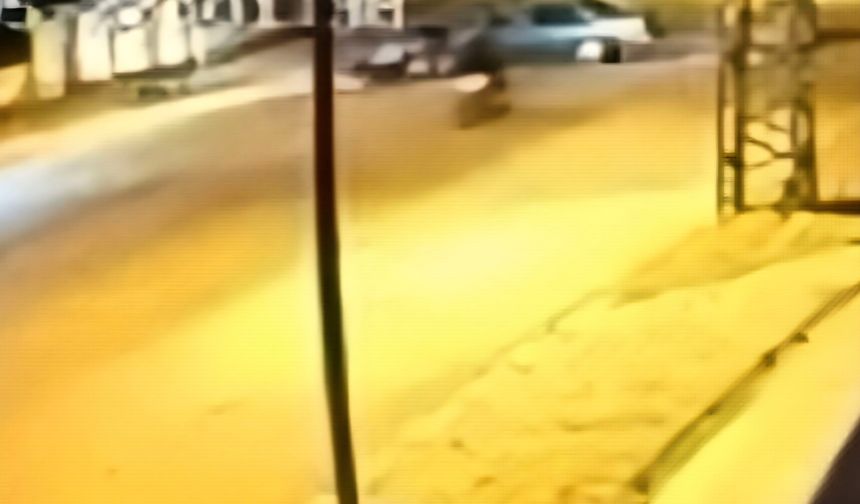 Hatay’da dönüş yapan otomobile 2 motosiklet çarptı: 2 yaralı