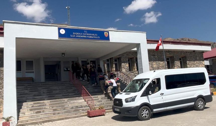 İntihar etti denilmişt, Damlanur cinayete kurban gitmiş!