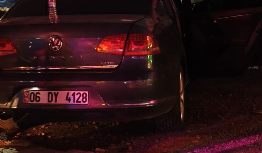 Mardin'de Feci Kaza: Kamyona Arkadan Çarpan Otomobilde 1 Ölü, 2 Ağır Yaralı