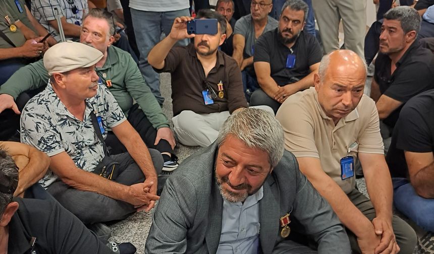 Komisyon Öncesi Gerginlik: Gaziler İçeri Alınmadı!