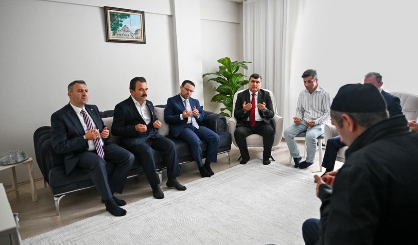 Adalet Bakanı Gürlek, Şehit Er Faik Yüce’nin Ailesini Ziyaret Etti