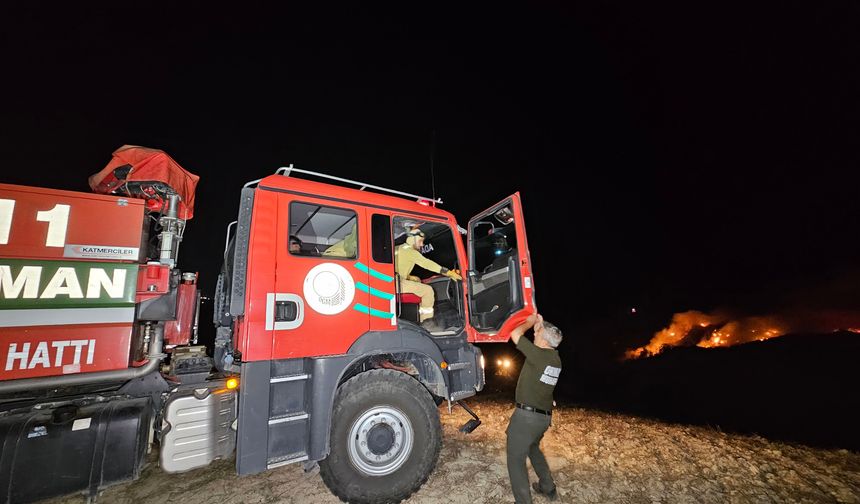 Adana'da korkutan yangın!