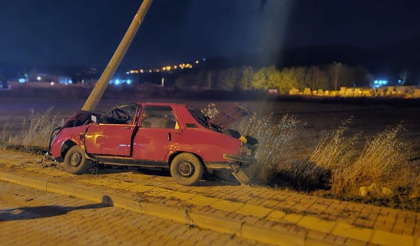 Çanakkale feci kaza: 1 ölü, 4 yaralı