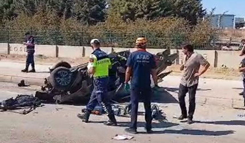 Elazığ'da otomobiller çarpıştı