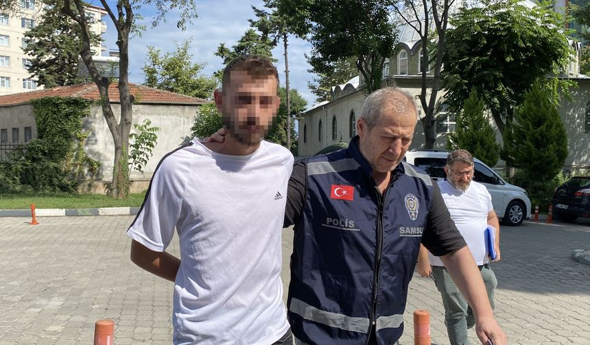 Husumetlisini jiletle yaraladı