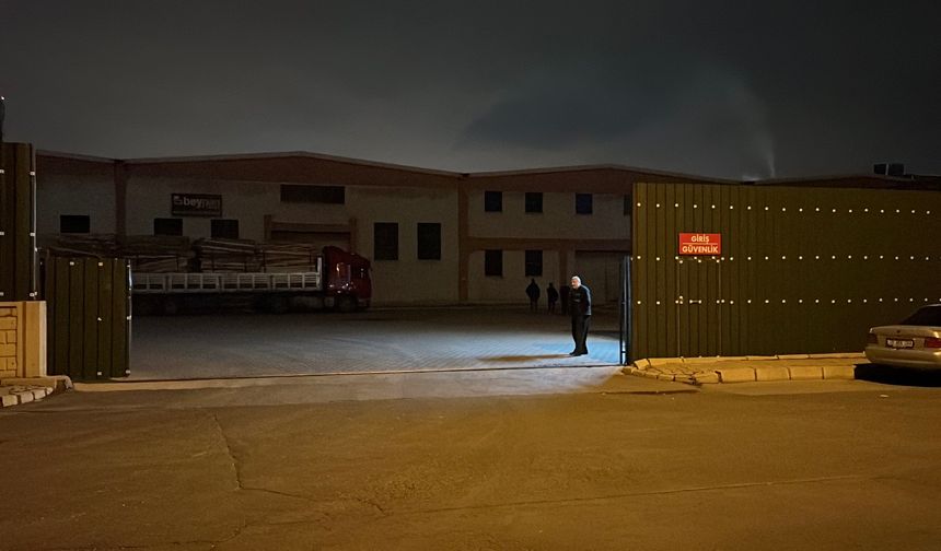 Sunta üretim tesisinde makineye sıkışan işçi hayatını kaybetti