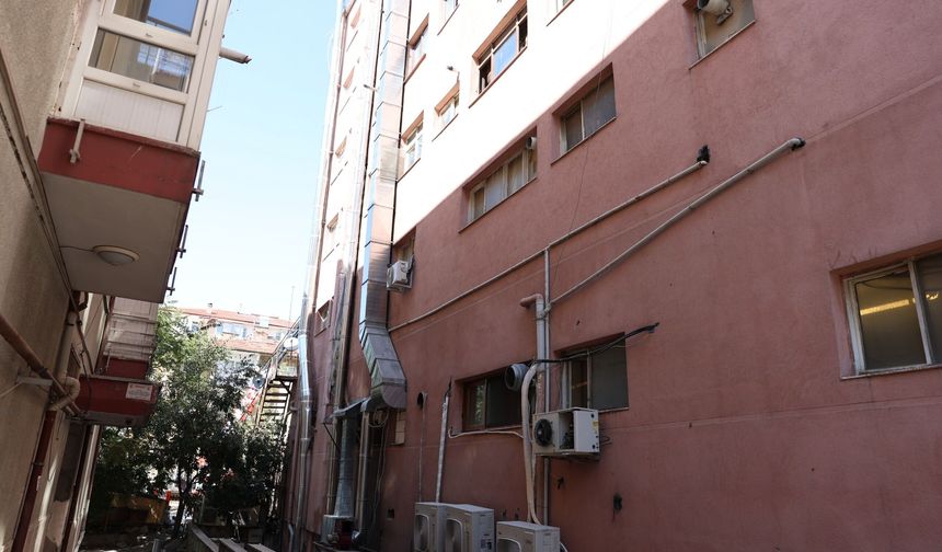 Esat Caddesi’ndeki Aspavalara baca düzenlemesi: Koku ve duman için yeni dönem