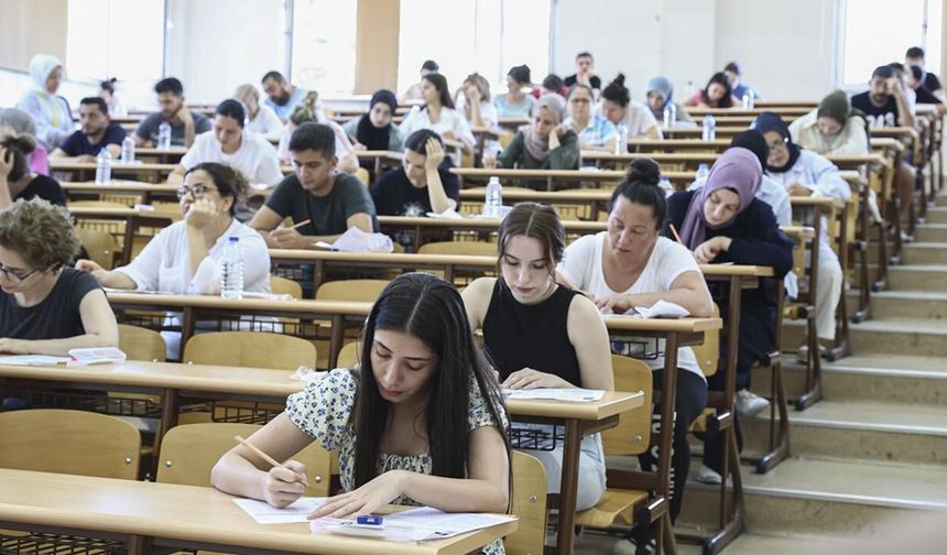 Karabük’te KPSS heyecanı: Bazı adaylar sınava son anda yetişti