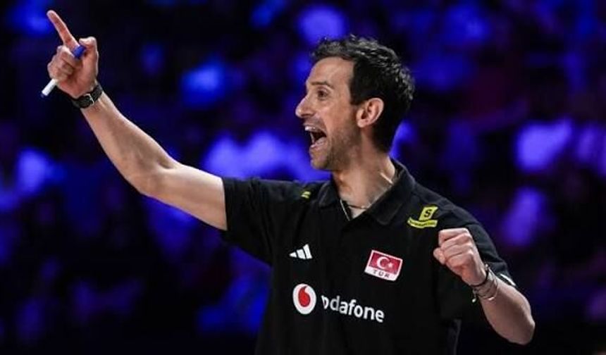 A Milli Kadın Voleybol Takımı finale yükseldi! Santarelli: Çok mutluyum