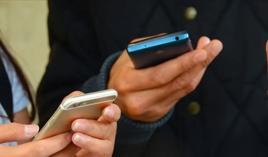 Telefonunuzun pilini tüketen 10 hata