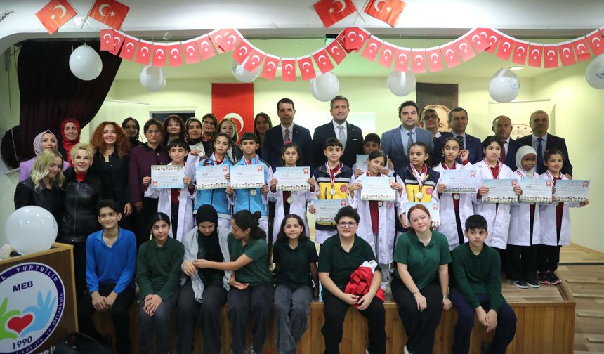 Ankara’da işitme engelli 100 öğrenci sağlık elçisi oldu