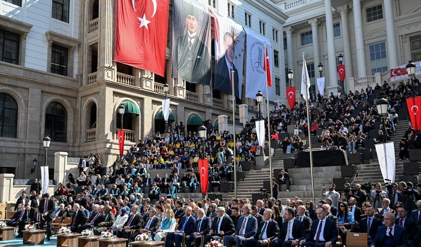 Bilal Erdoğan: “Kendi kültürünü bilen insan, dünyaya söyleyecek sözü olan insandır”
