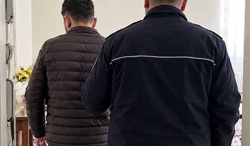 Kırıkkale'de aranan 2 firari hükümlü yakalandı