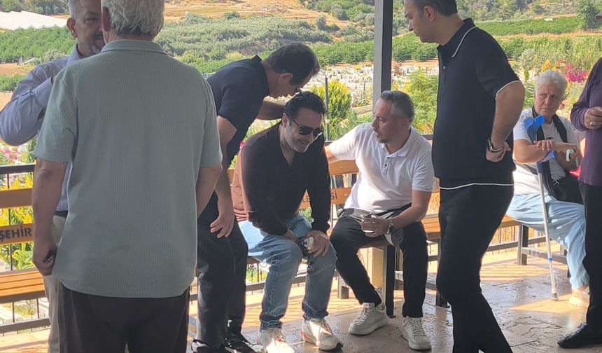 Atilla Taş’ın kızı Sezen Taş son yolculuğuna uğurlandı