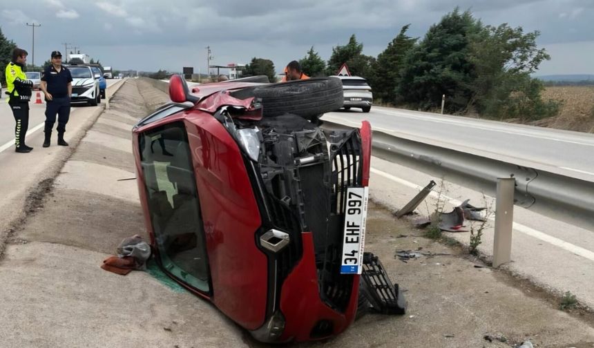 Karacabey'de otomobili kanala düştü