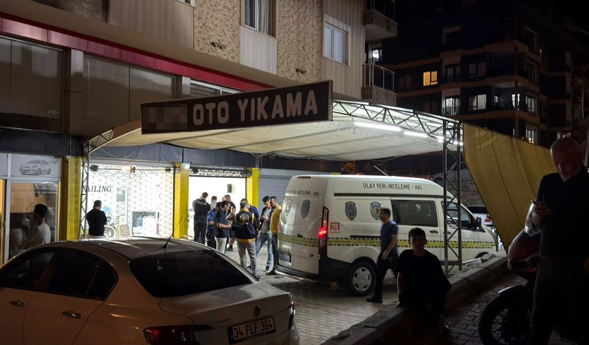 Oto yıkamacıda silahlı kavga, 3 ölü