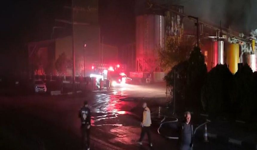 Yağ fabrikasındaki yangın kontrol altına alındı