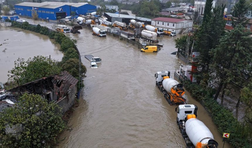 İstanbul’daki sel felaketinde can kaybı 5’e yükseldi