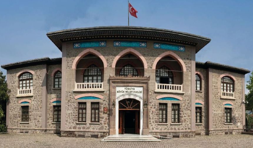 Başkent Üniversitesi'nde Ankara'nın tarihine yolculuk: Fotoğraf sergisi açılıyor