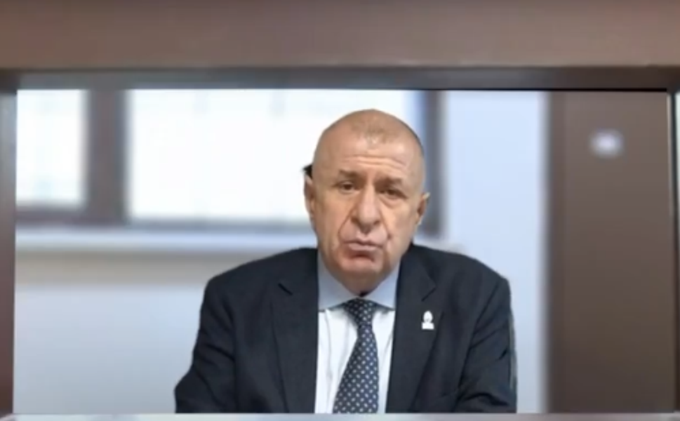 Ümit Özdağ’dan Dikkat Çeken “Sanal Kumar” Açıklaması
