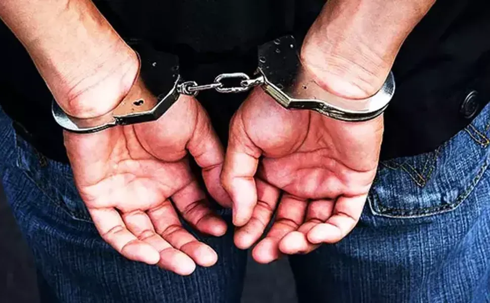 SGK'da Rüşvet Operasyonu: İl Müdürü Dahil 3 Kişi Tutuklandı
