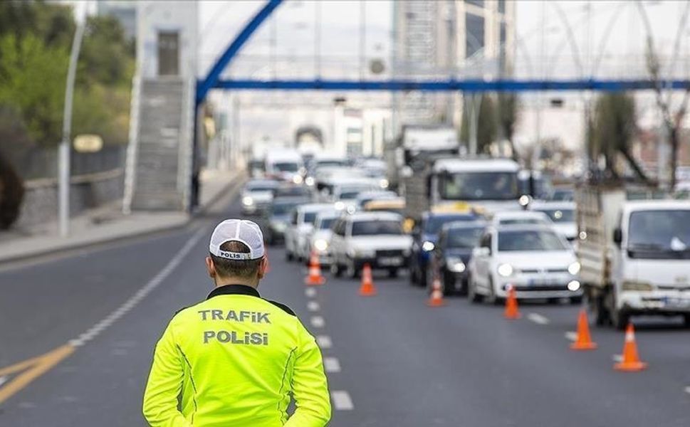 Trafikte bayram kısıtlamaları geliyor!