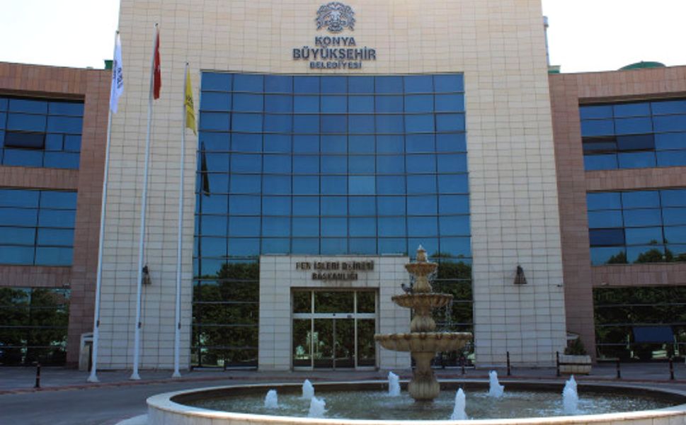Söyleşilere Servet Akıyor! Konya Belediyesi 20 Milyonu Gözden Çıkardı!