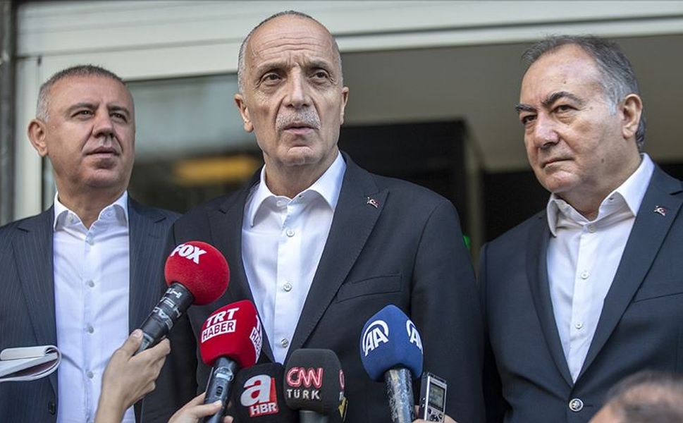 TÜRK-İŞ’in Grev Kararı 60 Gün Ertelendi