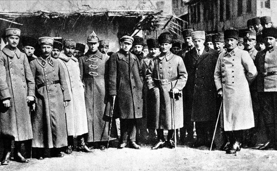 Başkomutanlık Yetkisinin 104. Yılı