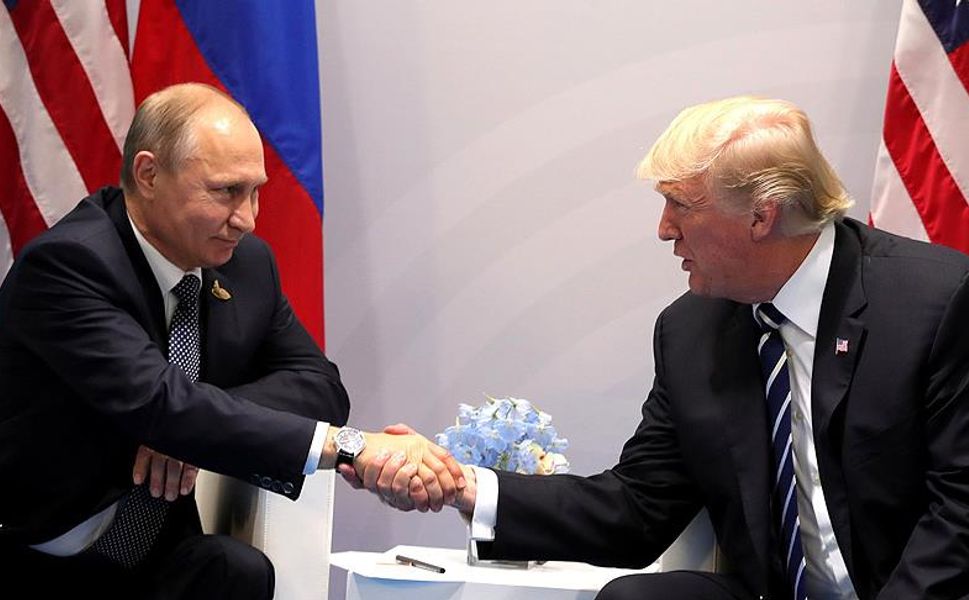 Trump ve Putin Görüşecek mi?