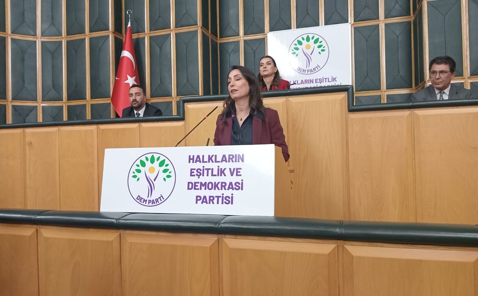 Dem Toplantısı Bu Kez Sakin Başladı!