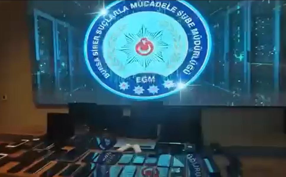 Bursa merkezli 16 ilde ‘siber dolandırıcılık' operasyonu