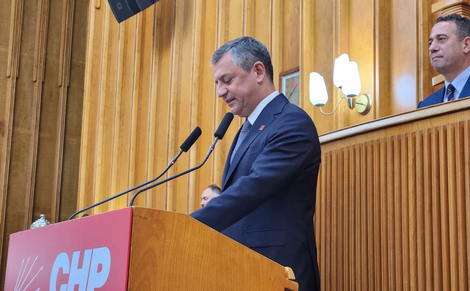 CHP’de Özarslan tartışması: Gözler Özgür Özel’in açıklamasında!