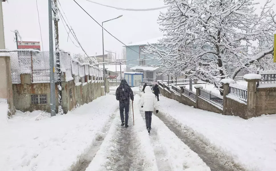 Ankara’ya Kar Uyarısı: Pazartesi Günü Kar Yağışı Bekleniyor!