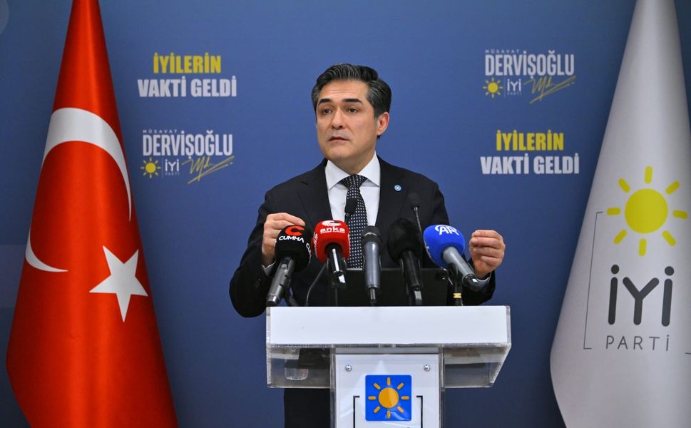 KAVUNCU’DAN RUDAW’A SERT TEPKİ: ÇETELEŞMEYİ ETNİK KİMLİKLE ÖZDEŞLEŞTİRMEK İHANETTİR