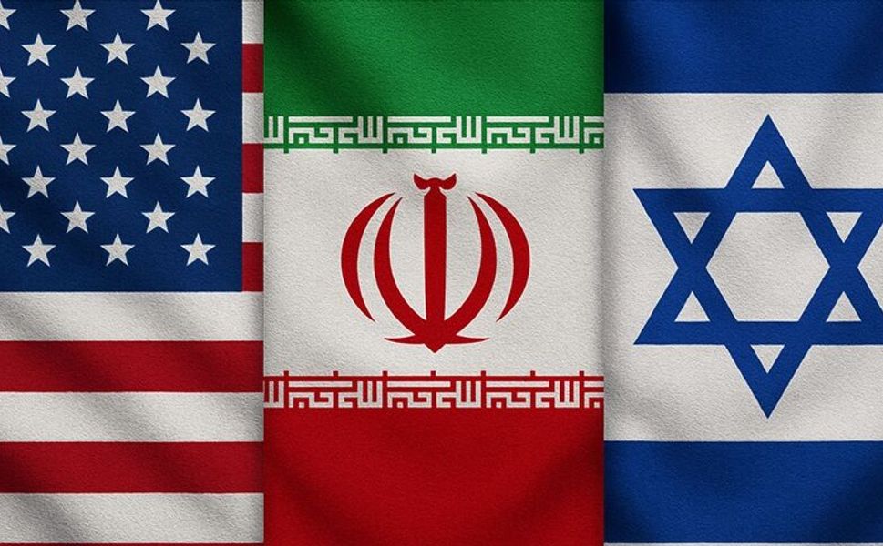 İran Kuveyt Havaalanı'nı Hedef Aldı!