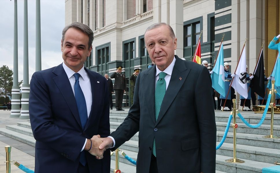 Cumhurbaşkanı Erdoğan, Yunanistan Başbakanı Miçotakis'i kabul etti