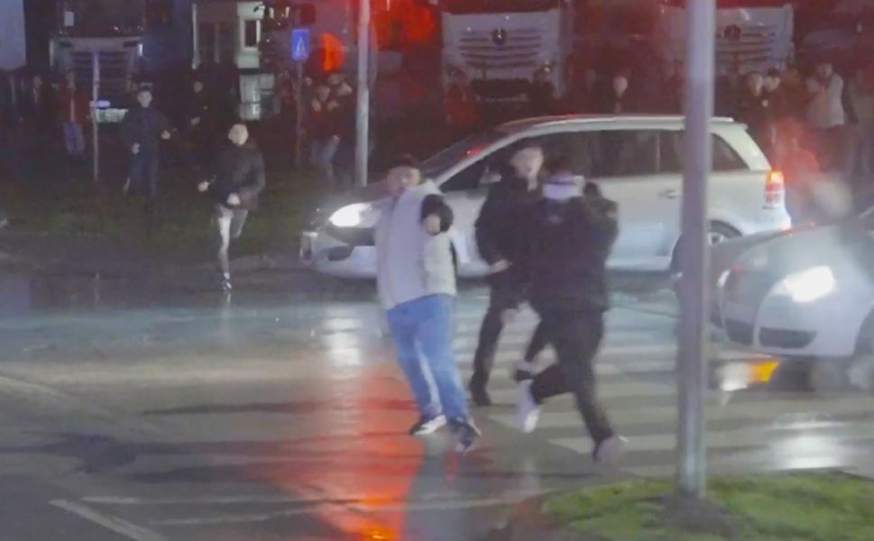 Trabzonspor'un Takım Otobüsüne Saldırı!