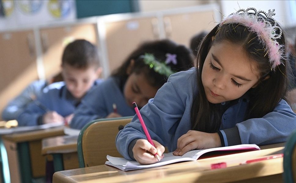 Ara tatil kalkıyor mu? Bakan Tekin’den yeni mesaj