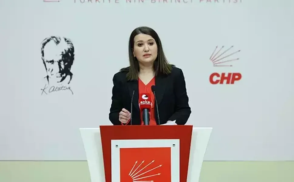 CHP: “Halkın Haber Alma Hakkı Kısıtlanıyor”