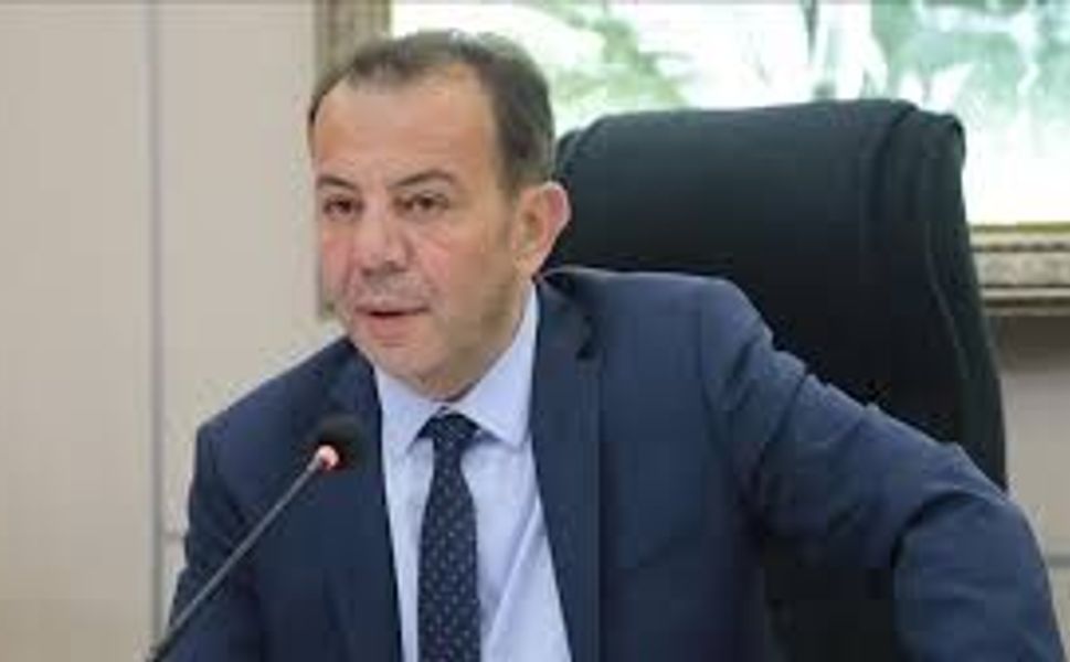 Mahkemeden Tanju Özcan kararı: Cinsel saldırı soruşturmasında tahliye