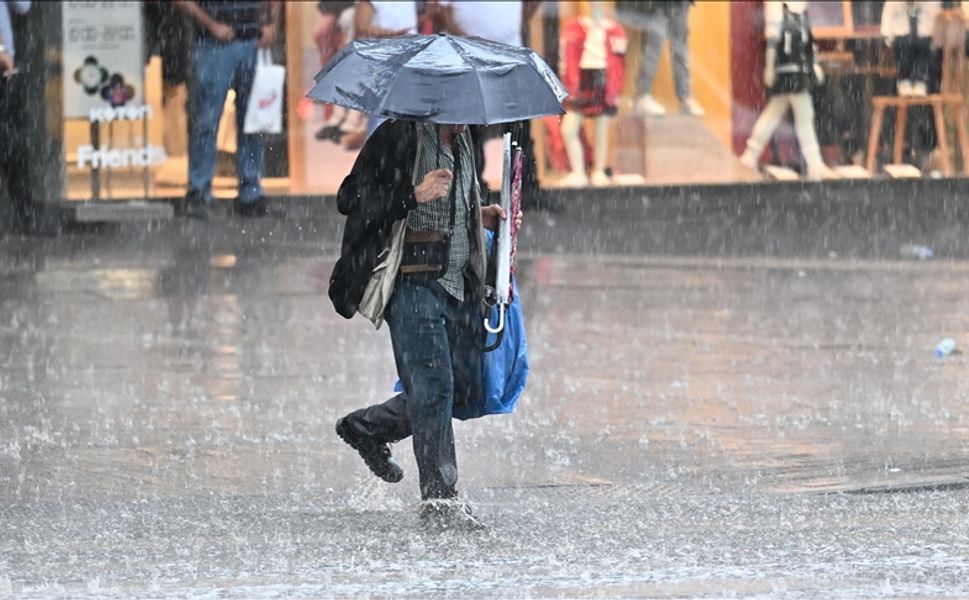 Sarı Kodlu Uyarı: Kuvvetli Yağış ve Fırtına Geliyor