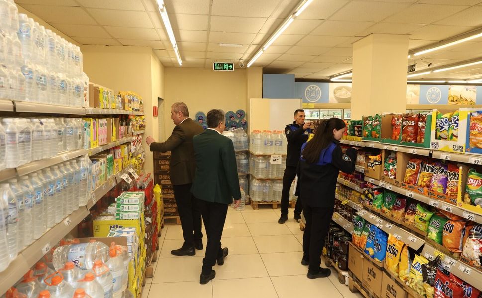 Pursaklar’da Bayram Öncesi Sıkı Denetim: Zabıta Sahada